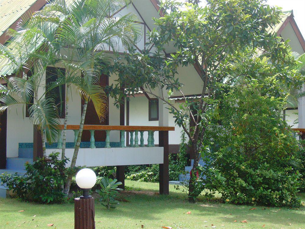 Lanta Palm Beach Resort , Beach Bungalow - Ko Lanta Exteriér fotografie
