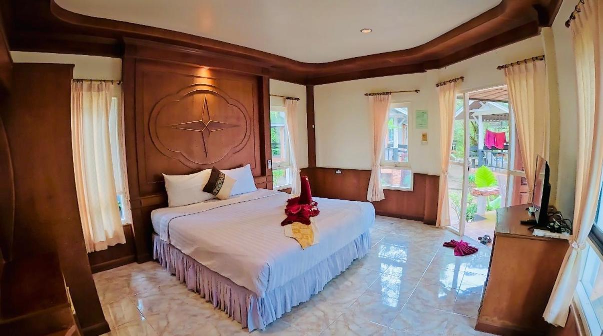 Lanta Palm Beach Resort , Beach Bungalow - Ko Lanta Exteriér fotografie
