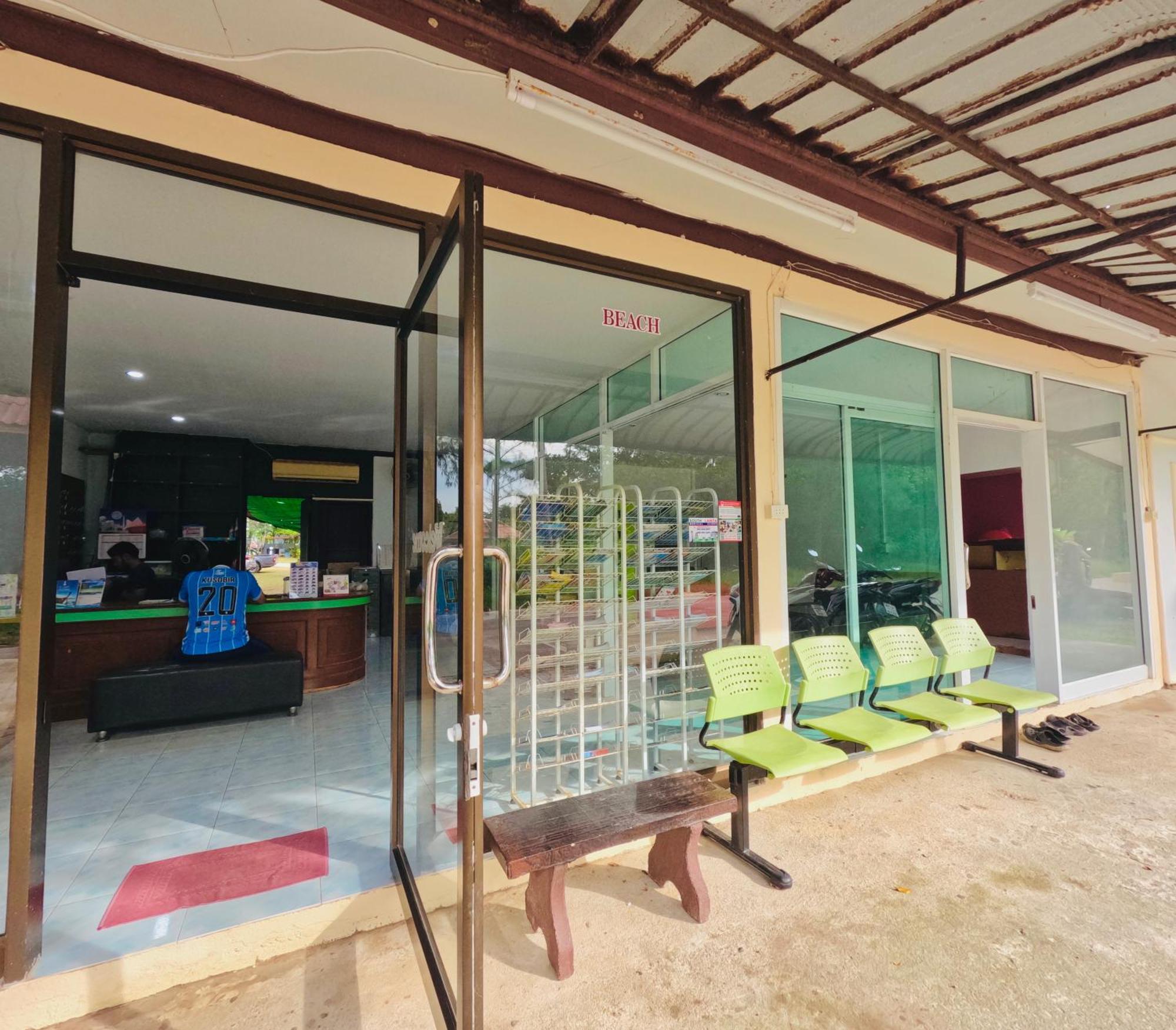 Lanta Palm Beach Resort , Beach Bungalow - Ko Lanta Exteriér fotografie