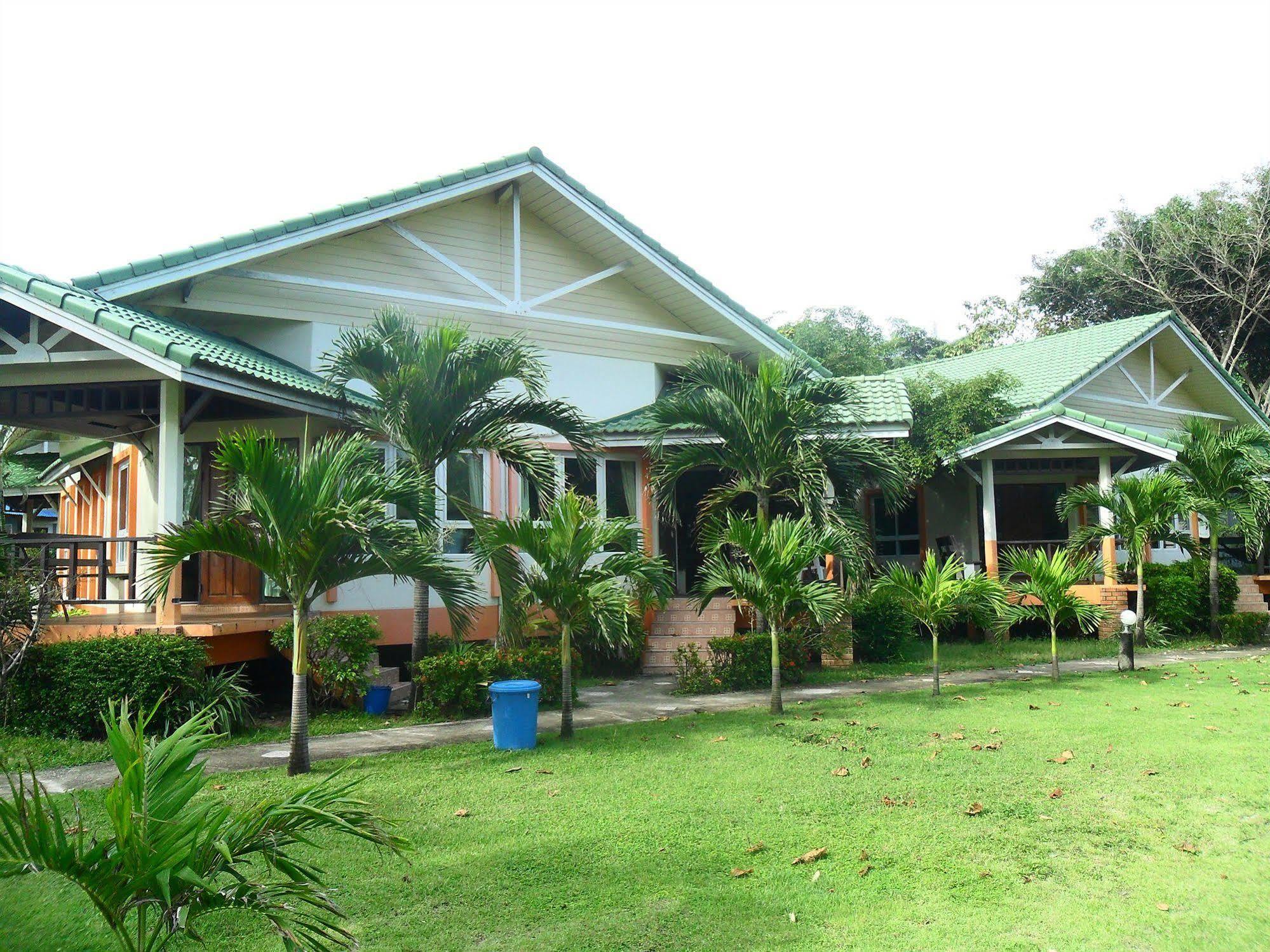 Lanta Palm Beach Resort , Beach Bungalow - Ko Lanta Exteriér fotografie