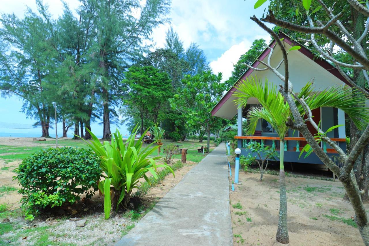 Lanta Palm Beach Resort , Beach Bungalow - Ko Lanta Exteriér fotografie